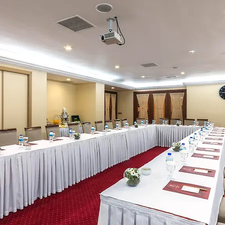 Отель Grand Yavuz Sultanahmet 4*