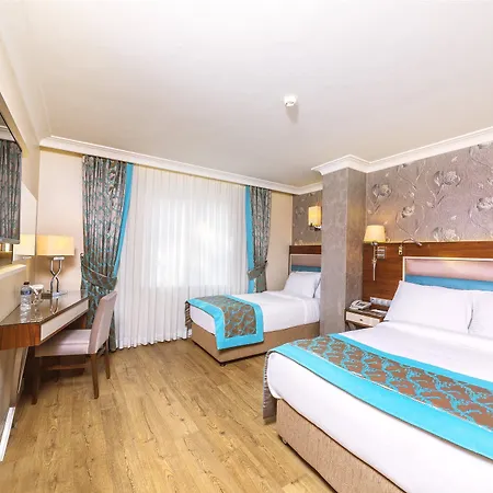 Отель Grand Yavuz Sultanahmet 4*
