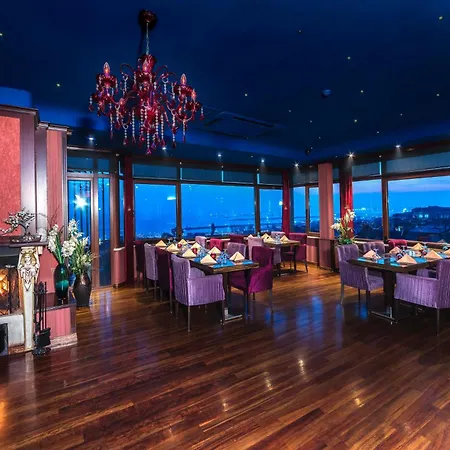 Grand Yavuz Sultanahmet 4*