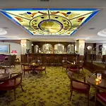 亚维兹苏丹阿合麦特大酒店 4*