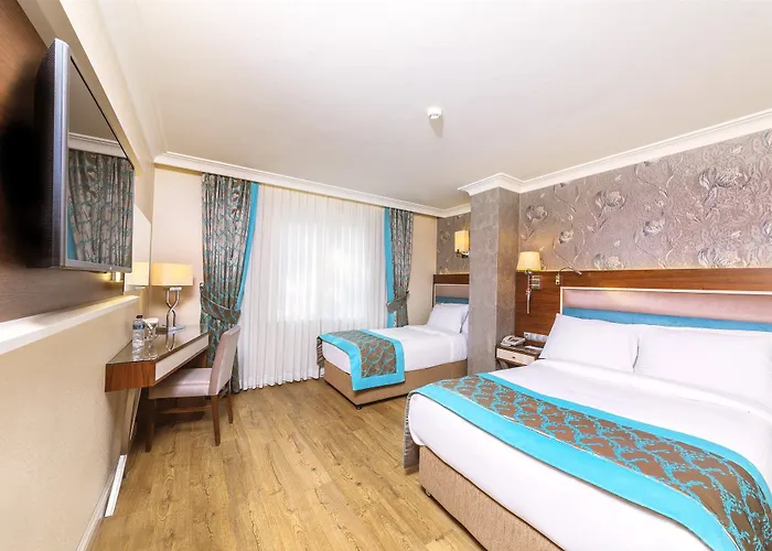 מלון Grand Yavuz Sultanahmet 4*