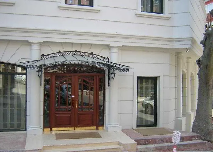 Отель Grand Yavuz Sultanahmet 4*